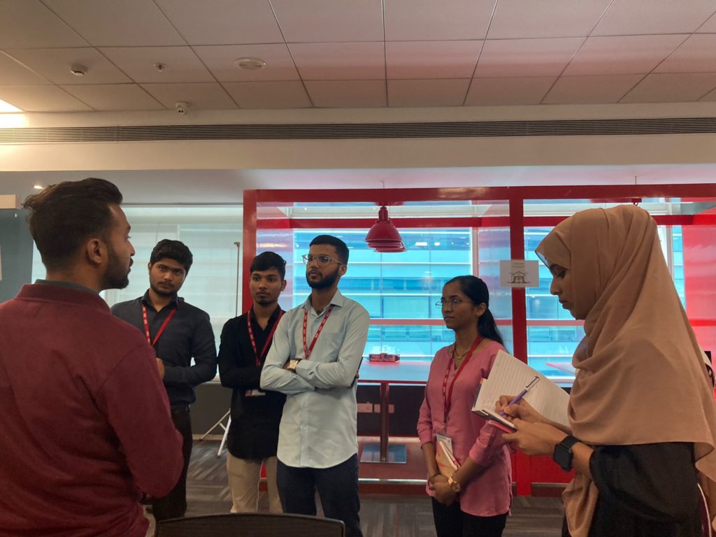 Picture of JR Technologies employees during an industrial visit by students of the Air Ticketing Management course. It features on the Training Page of the company JR Technologies. The company provides innovative business solutions in the travel landscape and beyond.